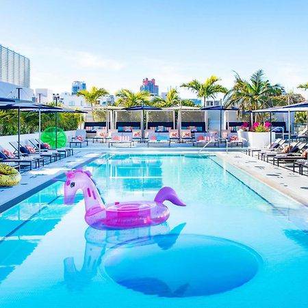 Moxy Miami South Beach マイアミビーチ エクステリア 写真