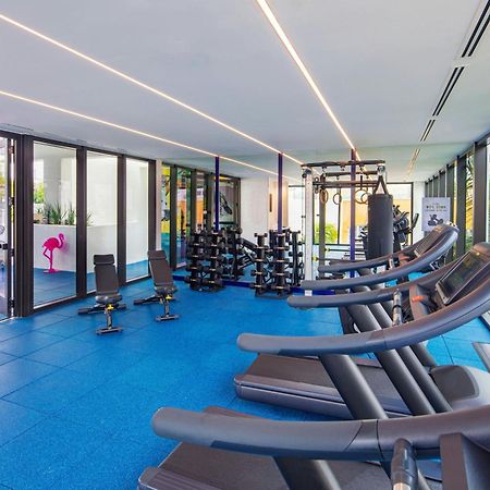 Moxy Miami South Beach マイアミビーチ エクステリア 写真