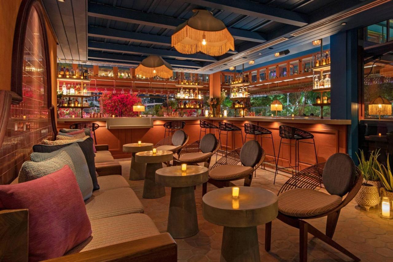 Moxy Miami South Beach マイアミビーチ エクステリア 写真