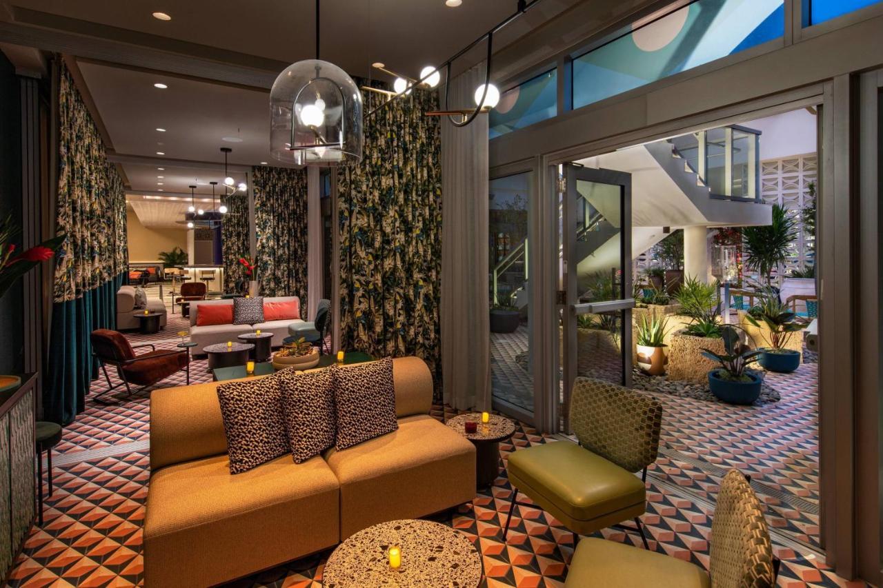 Moxy Miami South Beach マイアミビーチ エクステリア 写真