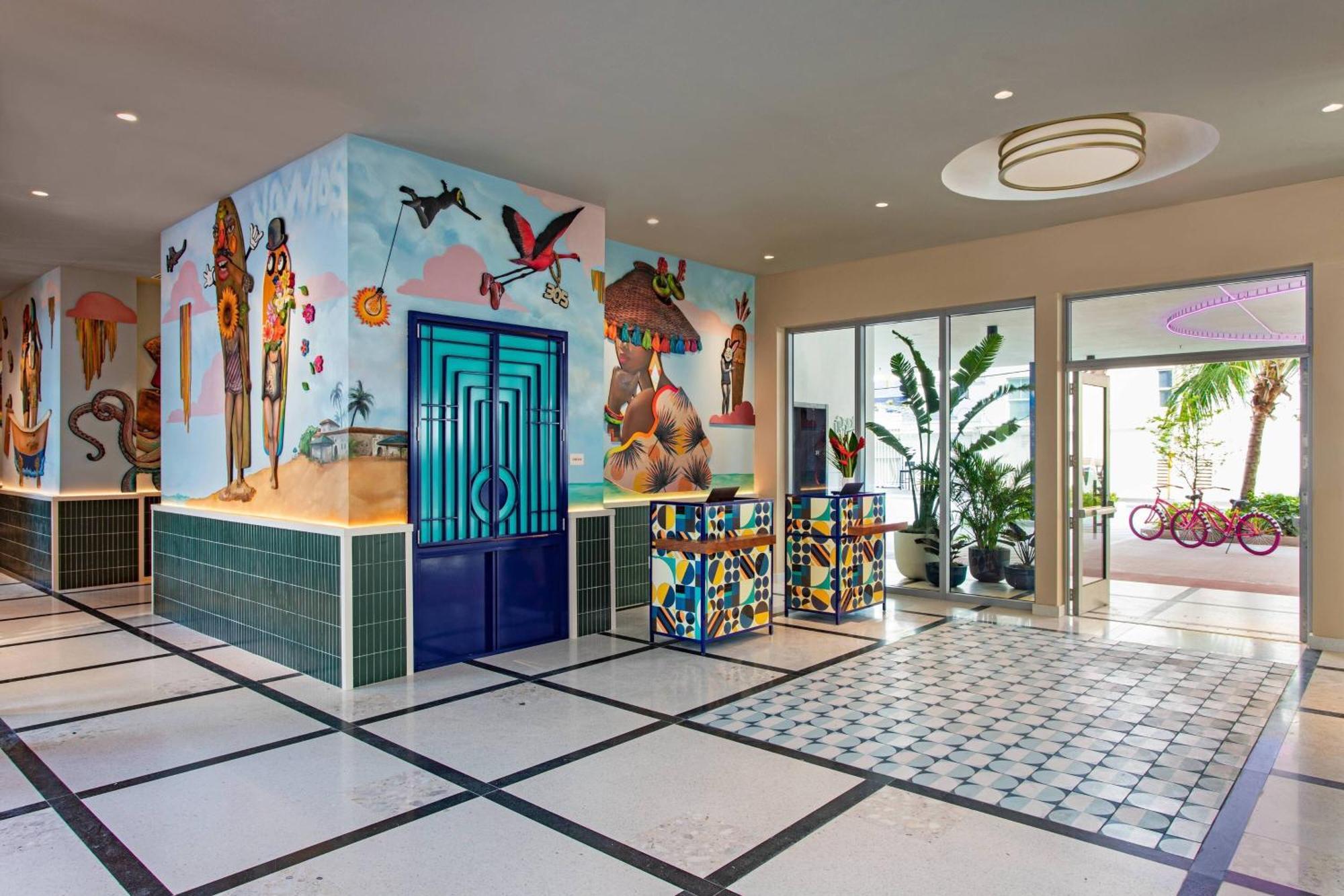 Moxy Miami South Beach マイアミビーチ エクステリア 写真
