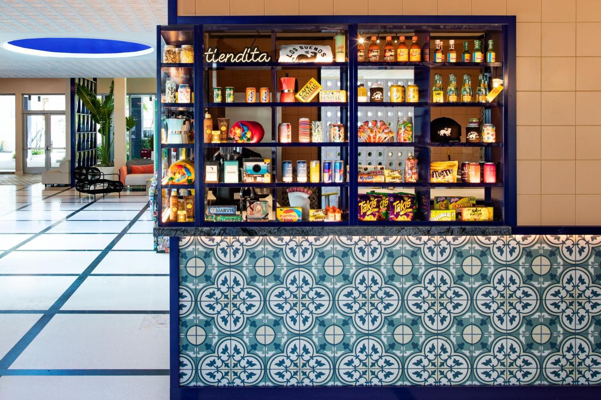 Moxy Miami South Beach マイアミビーチ エクステリア 写真