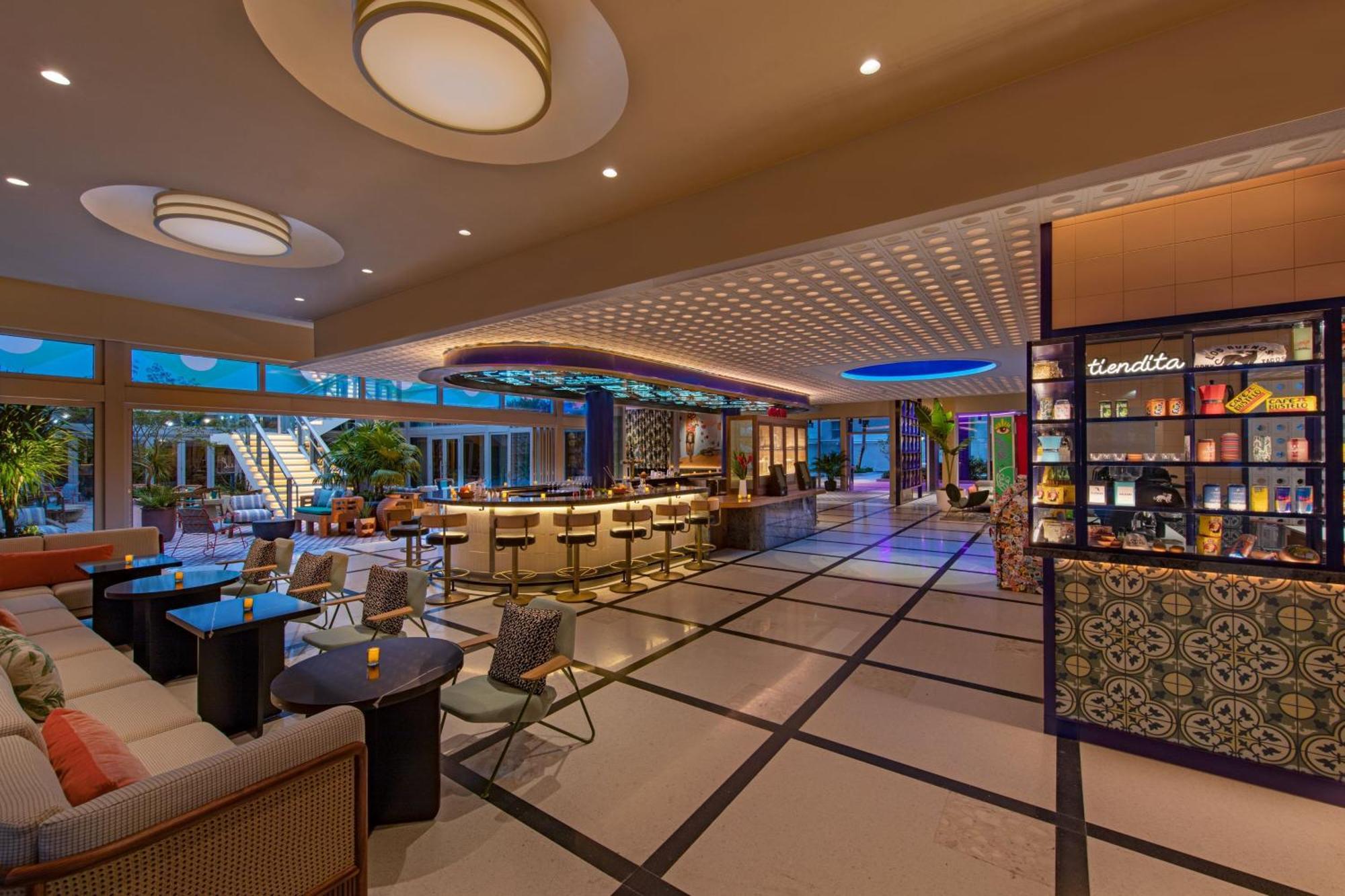 Moxy Miami South Beach マイアミビーチ エクステリア 写真